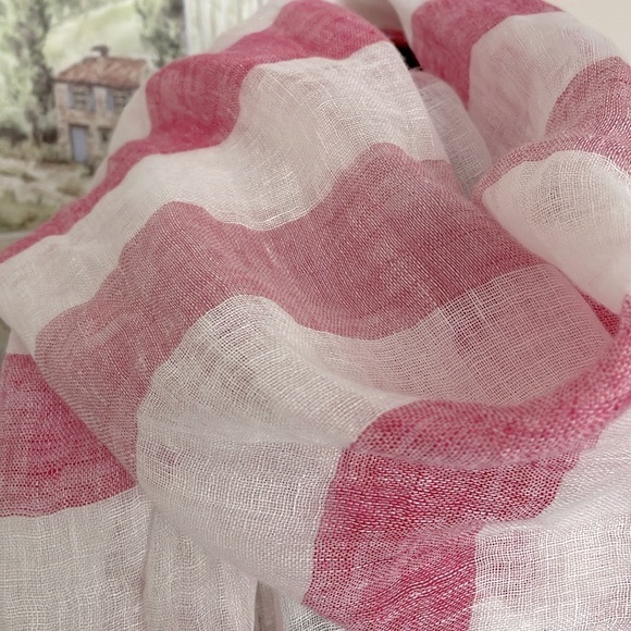 Gauzy, Sheer, Lightweight, Tasseled Summer Shawl/Scarf by in 2 INCASHMERE - Picture 2 of 7